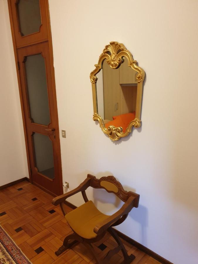 דירות בוסטו ארסיציו Tranquillita E Cordialita A 30 Minuti Da Milano מראה חיצוני תמונה